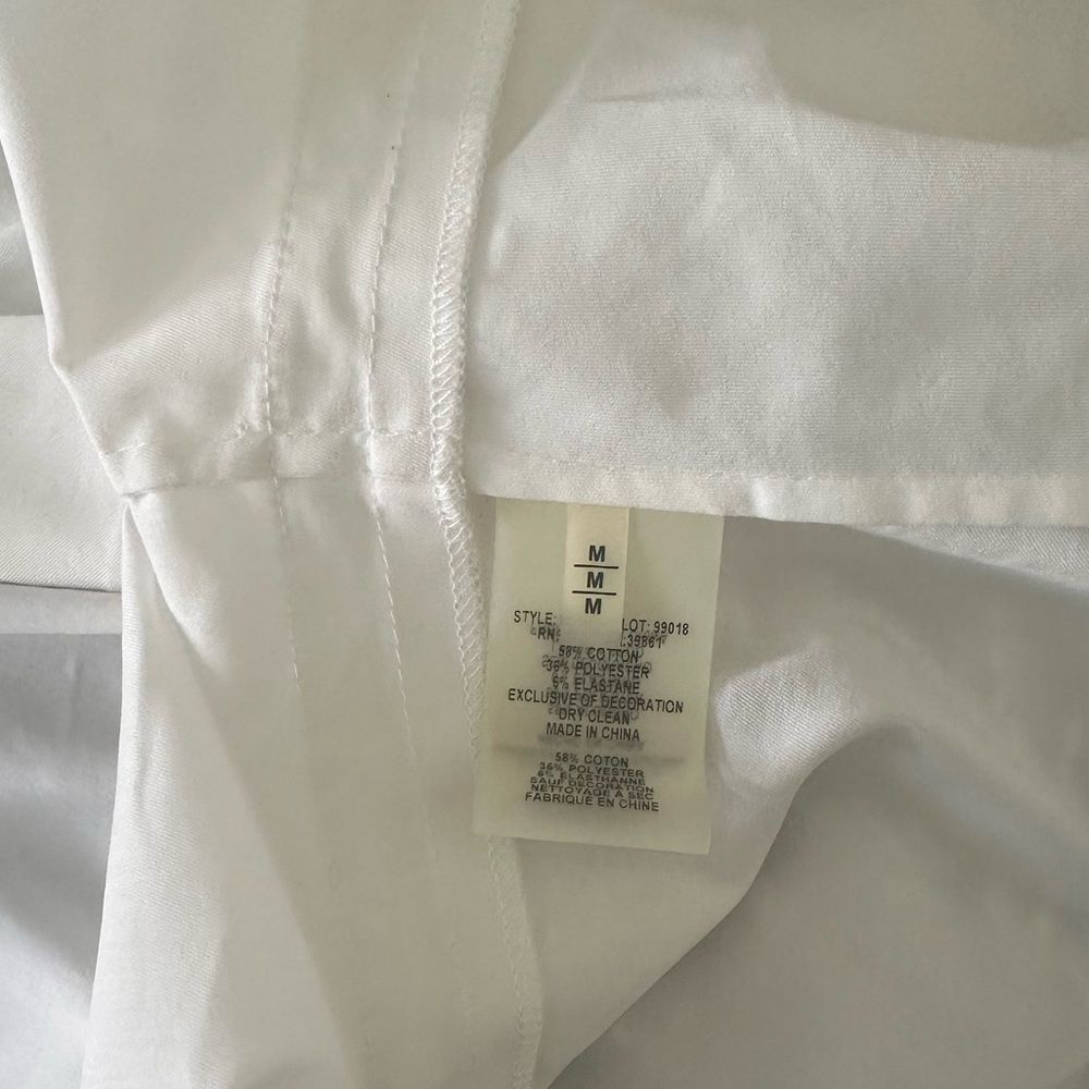 Elie Tahari Women’s White Sleeveless Button Down Blouse with Fringes Size Medium - Picture 7 of 11